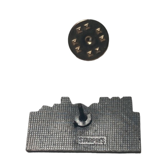 Weekend Pin - Picture 3 of 3